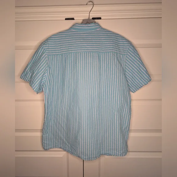 St. John's Bay XXL Mens No Tuck Textured Blue Pink White Stripe Button Up - Picture 2 of 10